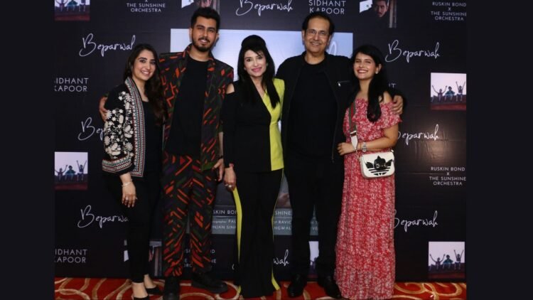 Image Caption: Tabu launches Sidhant Kapoor's song "Beparwah"